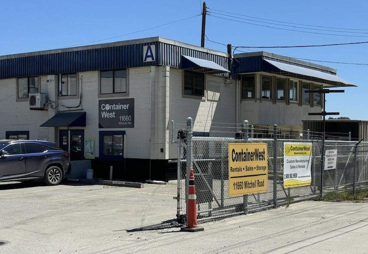 Storage Units at StorePlex Storage- Delta - Delta, BC